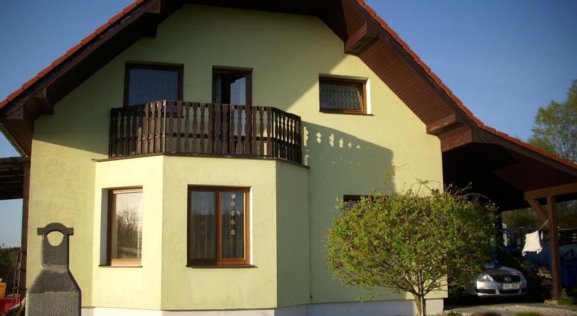 Jesenice  Penzion Jesenice מראה חיצוני תמונה